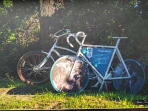 Strazdā – fotoizstāde “Čiekurkalns”