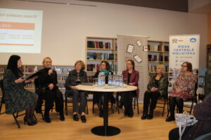Diskusija “Kā nēsāt pustūkstoti grāmatu kabatā” Rīgas Centrālajā biblioēkā