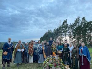 “Saulė  teka per dvarelį” – lietuviešu folkloras vakars