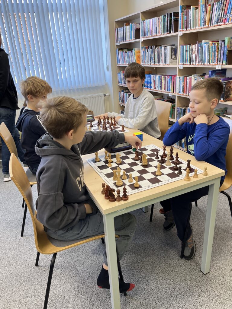 Šaha turnīrs Ķengaragā