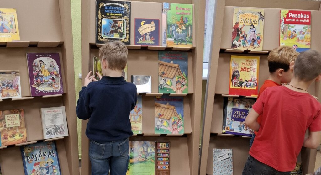 Grāmatu kolekcija “Brēmenes muzikanti” – “Pārdaugavā”