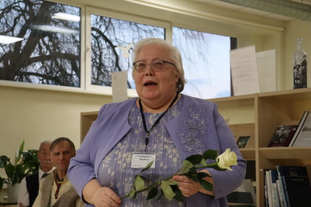 ...Daina Slicāne...