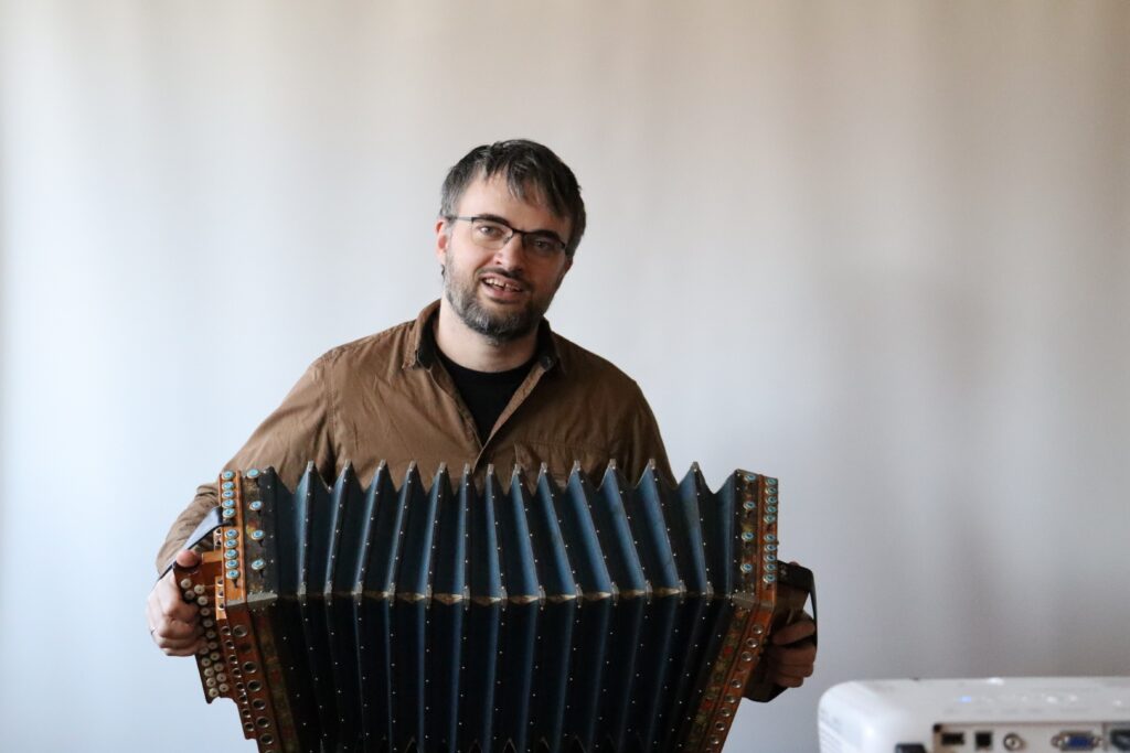 Ieviņas un Rīgas kafejnīcas RCB Čiekurkalna filiālbibliotēkā