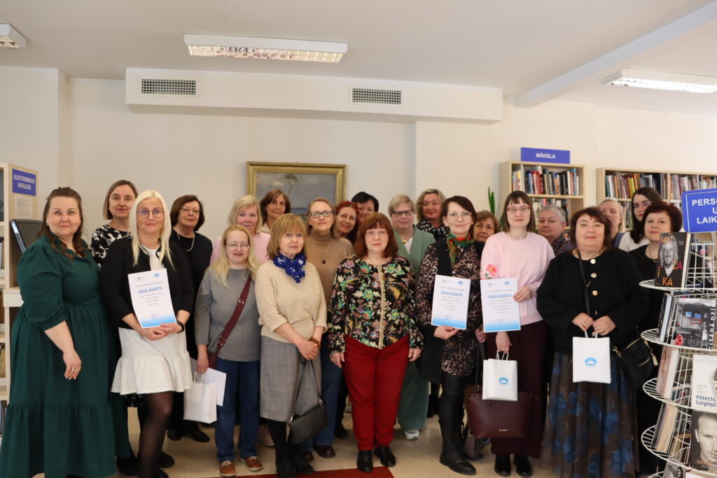 Bibliotēku nedēļā tiek sveikti mūsu jubilāri